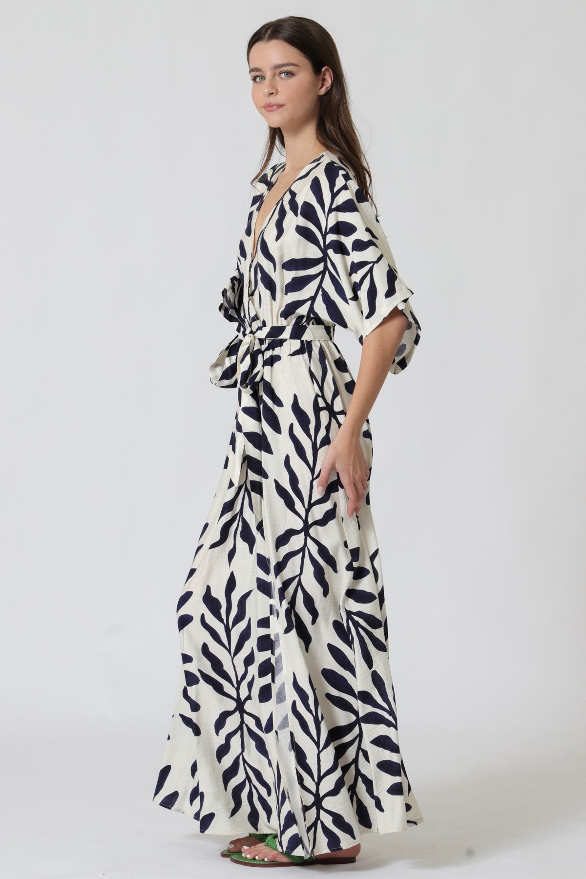 Maryann Short Kimono Sleeve Palm Print Maxi Dress Navy