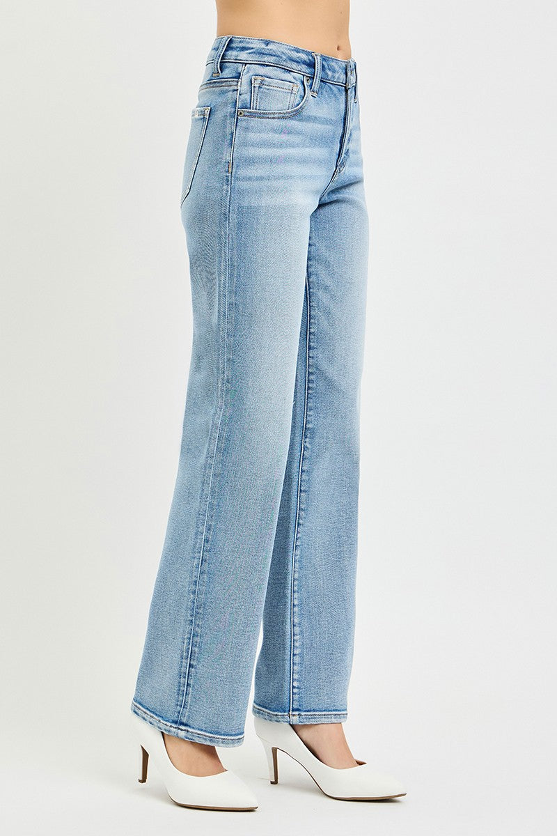 Ursa Mid Rise Straight Leg Jeans Light Wash