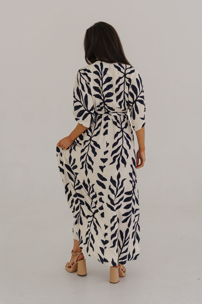 Maryann Short Kimono Sleeve Palm Print Maxi Dress Navy