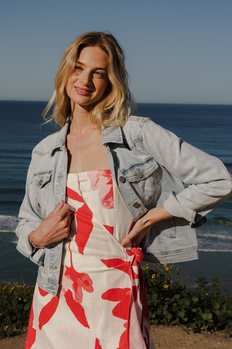 Tempest Long Sleeve Button Down Denim Jacket Light Wash