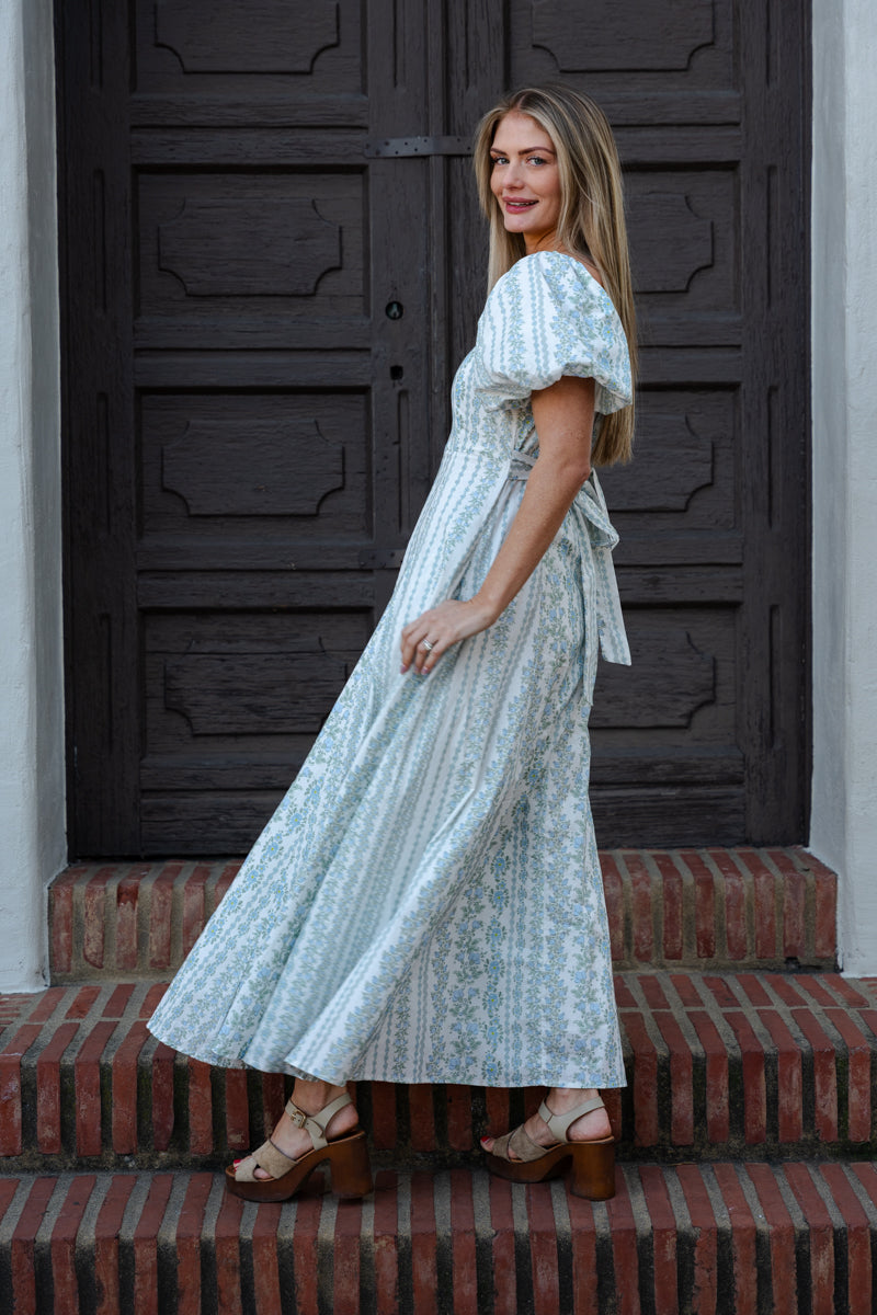 Stella Short Puff Sleeve Floral Print Midi Dress Blue