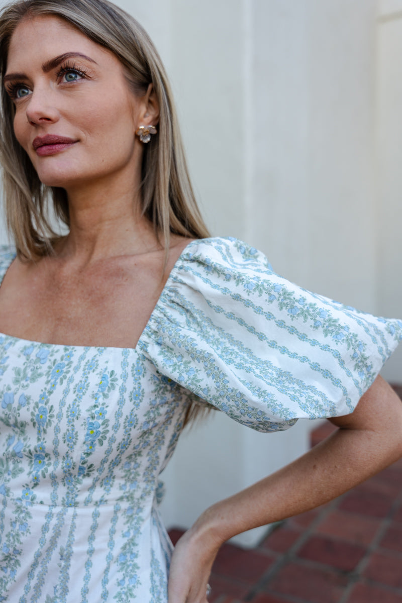 Stella Short Puff Sleeve Floral Print Midi Dress Blue