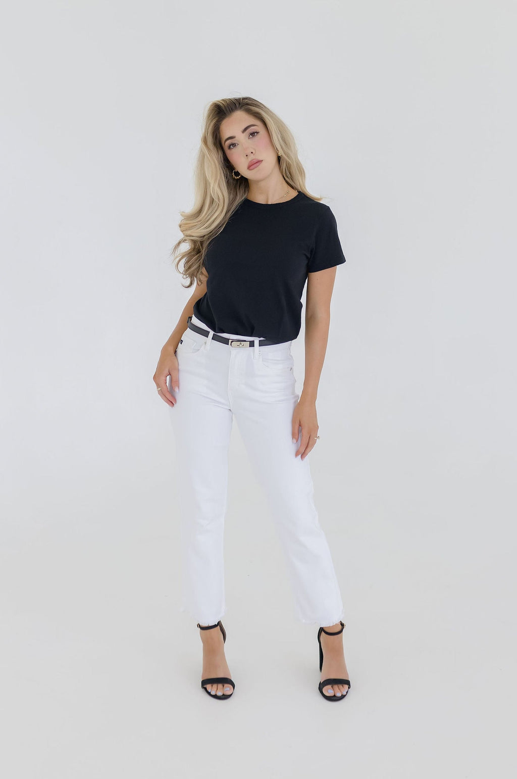 Carrie Faux Leather Twist Lock Skinny Belt Black