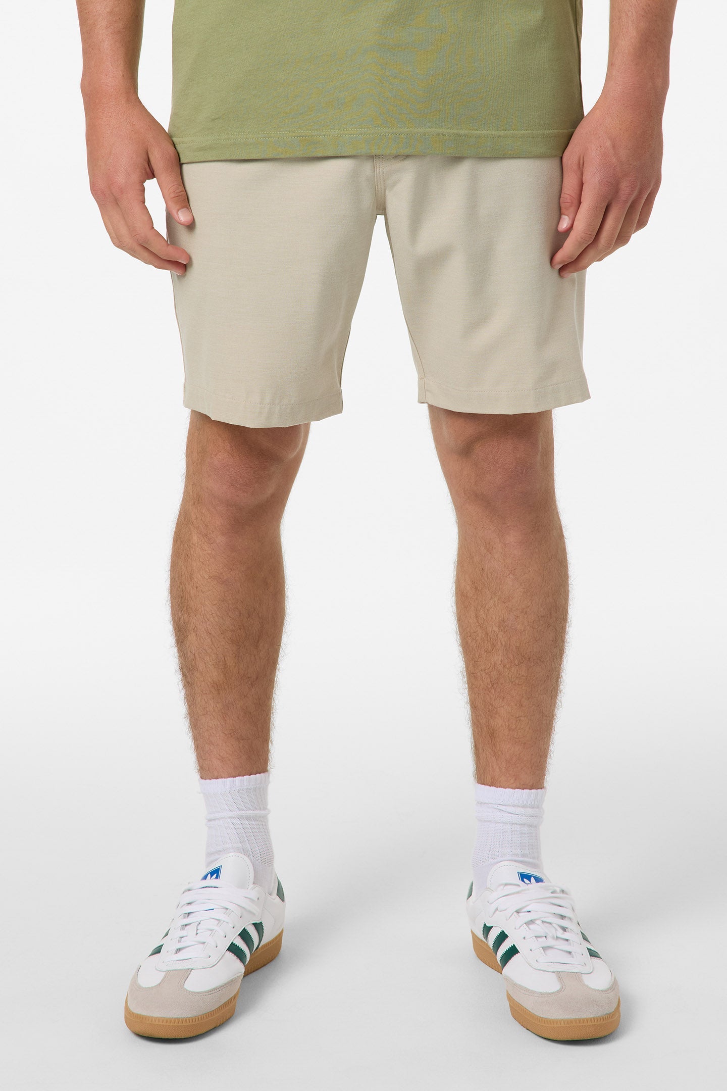 Reserve Light Check Elastic Waist 18" Hybrid Shorts