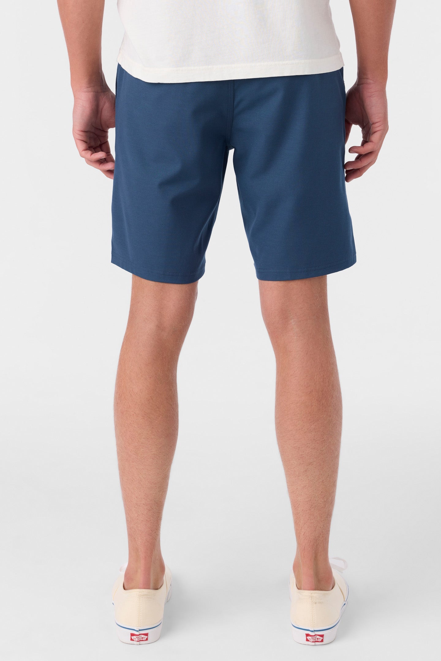 Reserve Light Check 19" Hybrid Shorts