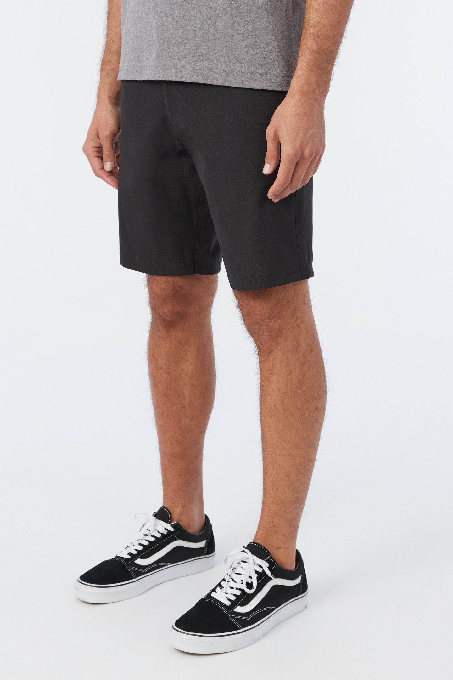 Reserve Light Check 19" Hybrid Shorts